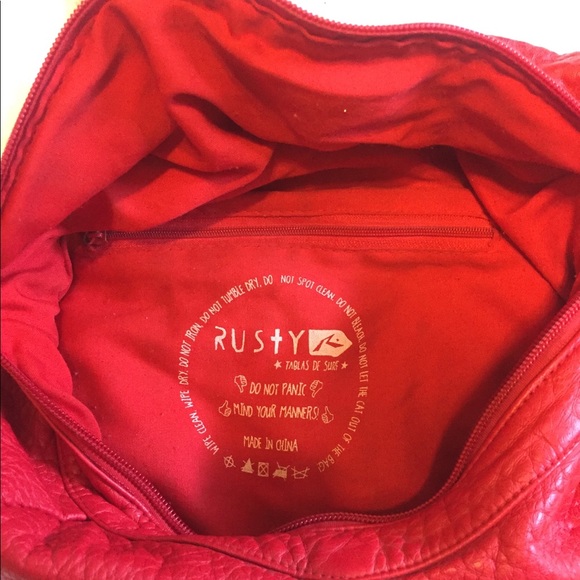 Red purse - Picture 5 of 6